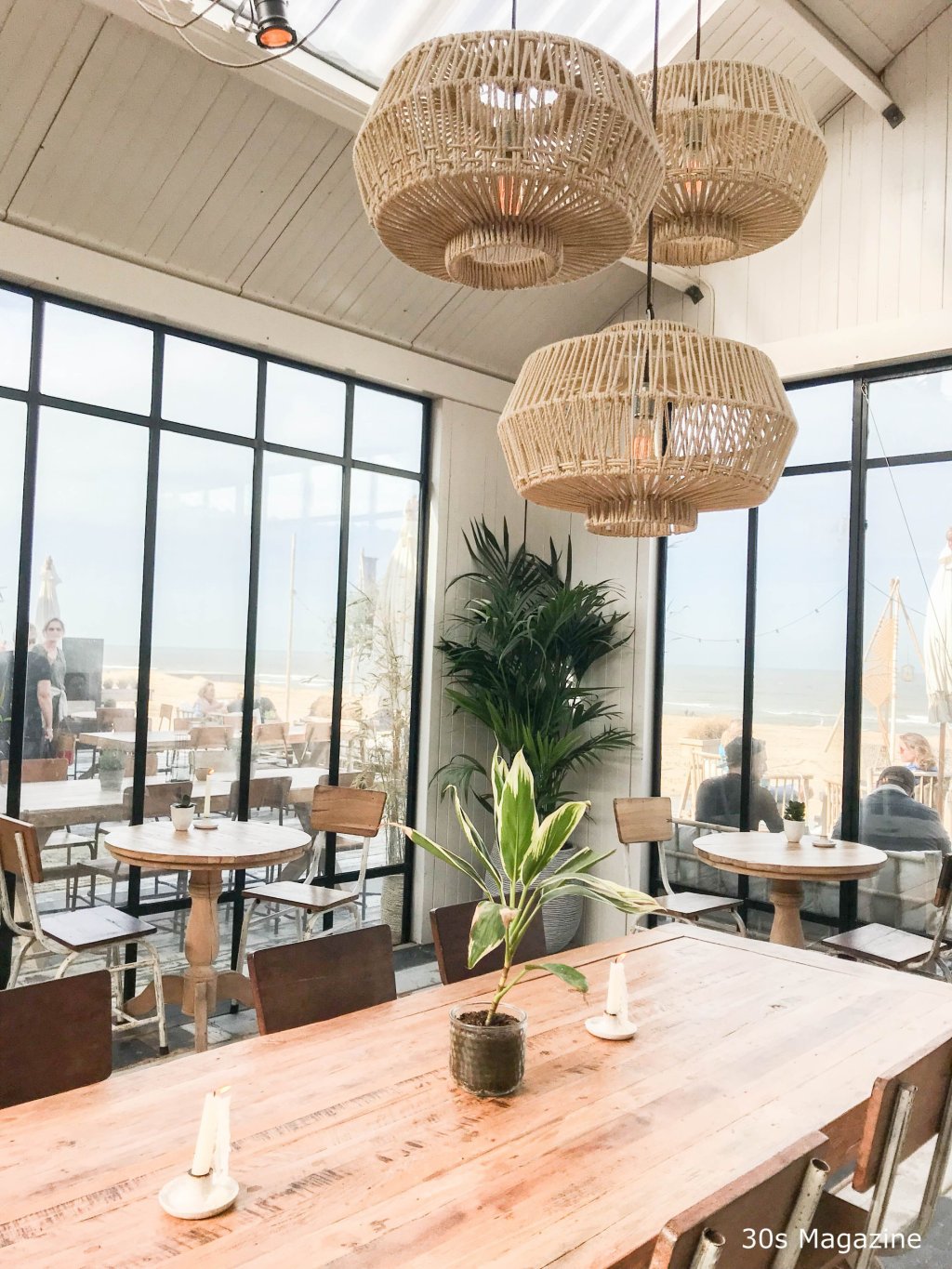 Embracing Neutral for Cafe Interior Design with&nbsp;Natural