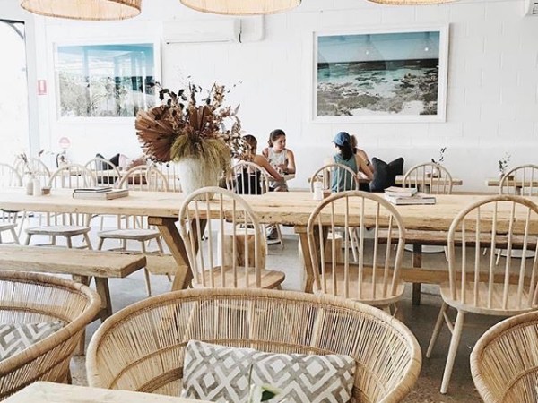 Why Rattan Pendants Are Favorables With Beach Bar Restaurants in&nbsp;Australia