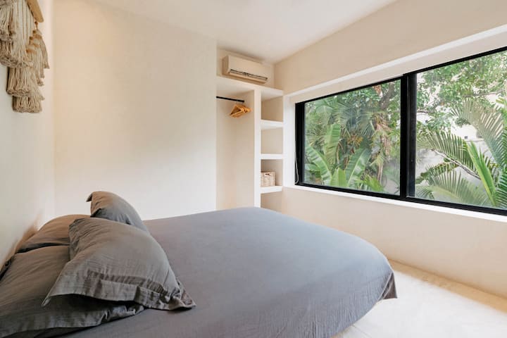 Suite Queen Size dengan Kamar Mandi individu dengan Shower 