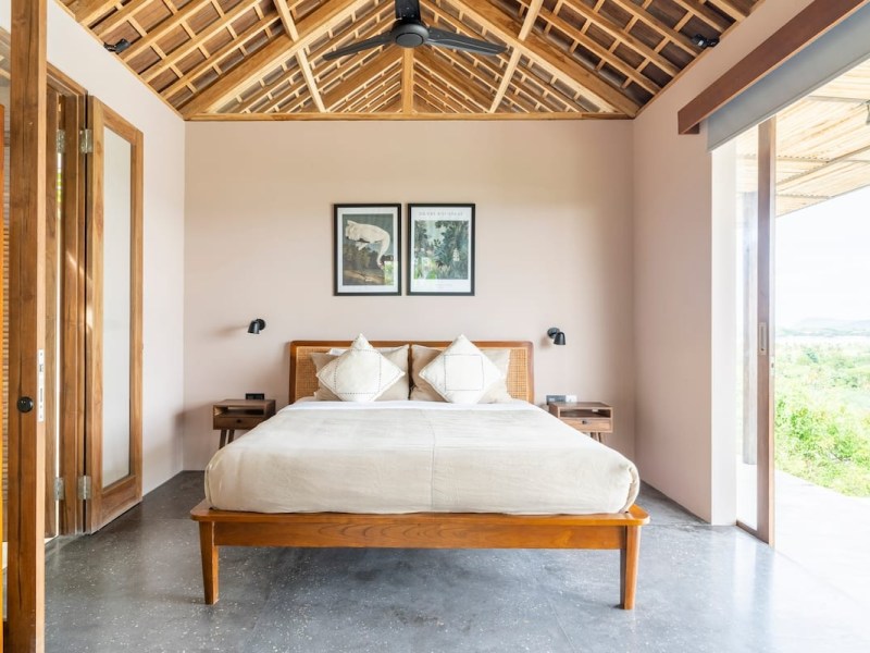 Design Profile: A Cliffside Tropical Villa in the Indonesian&nbsp;Archipelago