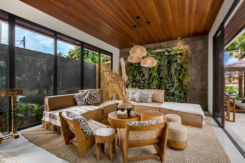Area tempat duduk di Villa Lumen by BaliSuperHost