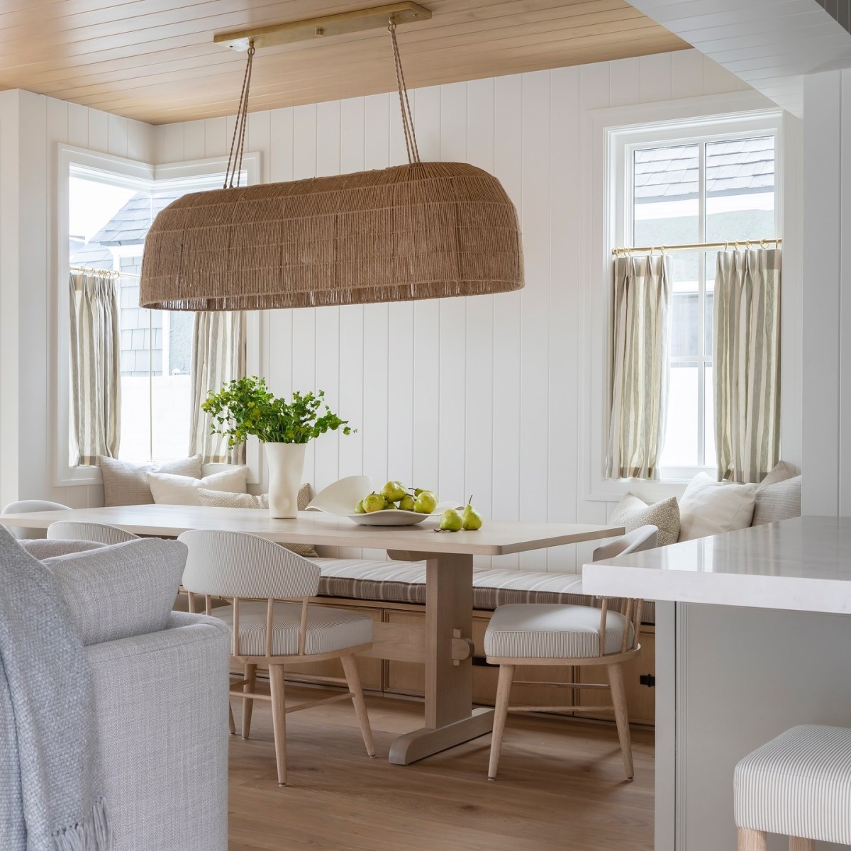 Living Beautifully: The Coastal Elegance of Brooke Wagner&nbsp;Design