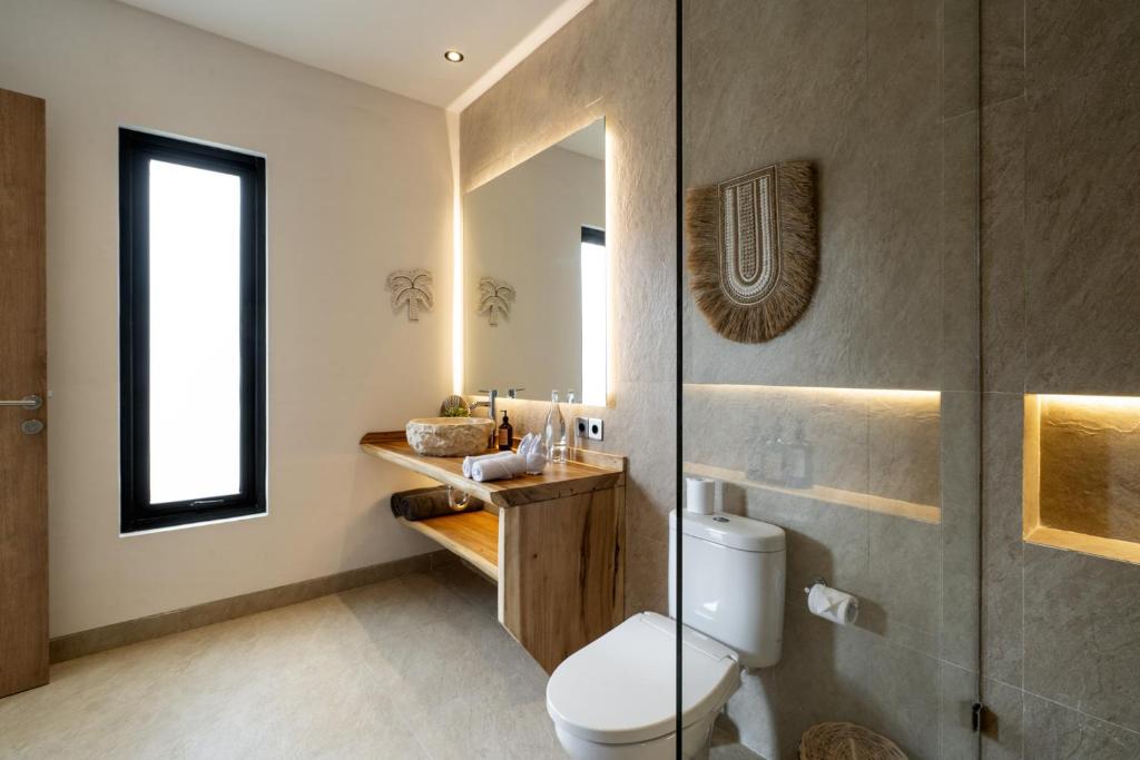 Kamar mandi di Asmara by BaliSuperHost