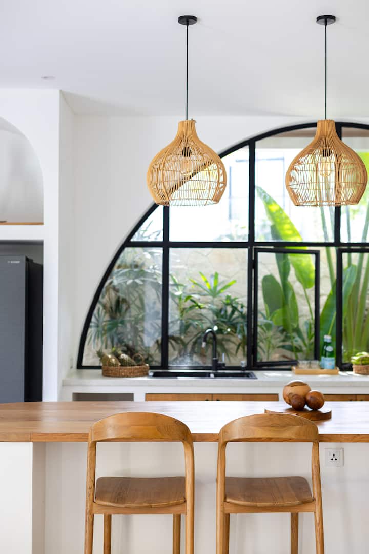 Full kitchen image 3