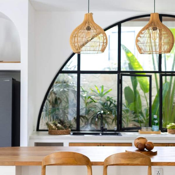 Discover Serenity in Contemporary Tropical&nbsp;Interiors