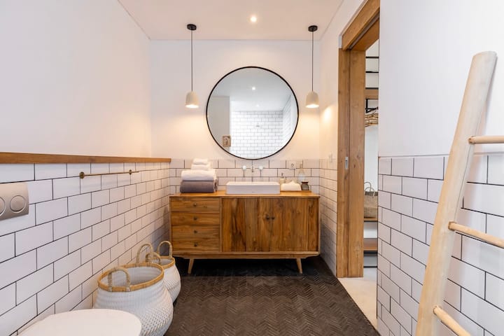 Kamar tidur taman rahasia kamar mandi dalam pribadi